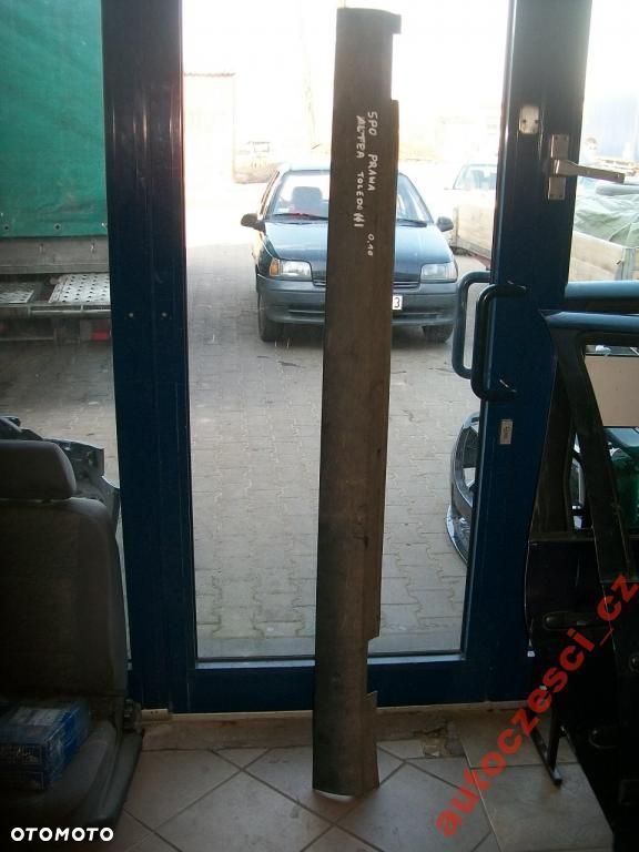 Listwa progowa prawa Seat Altea Toledo III 5P0 - 1