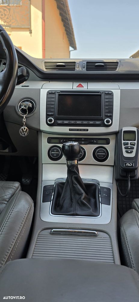 Volkswagen Passat 2.0 TDI 4Motion Individual Chrom - 10