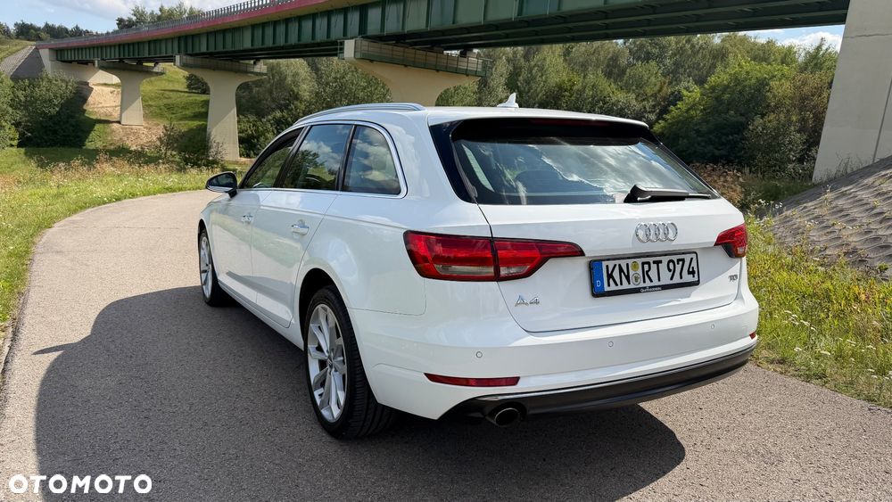 Audi A4 Avant 2.0 TDI S tronic - 37