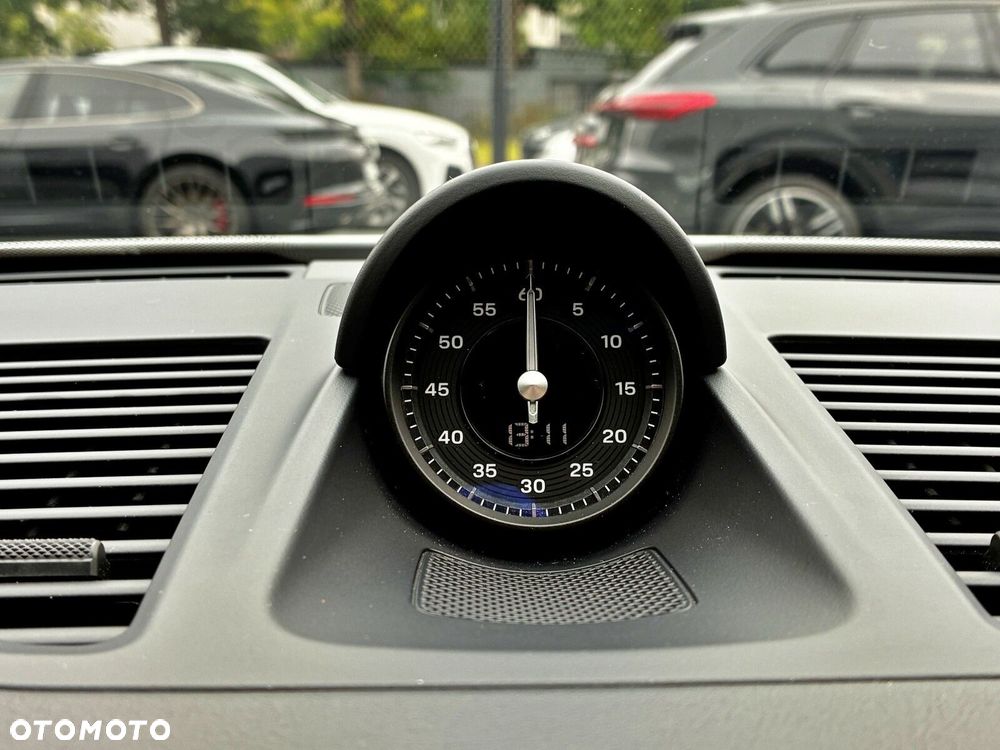 Porsche 911 - 39