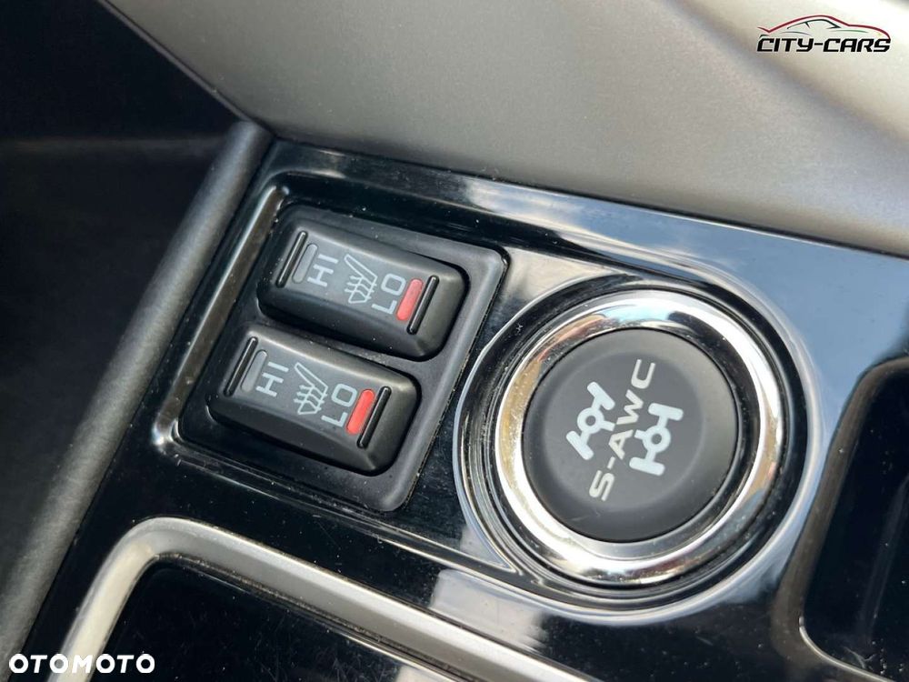 Mitsubishi Eclipse Cross - 25