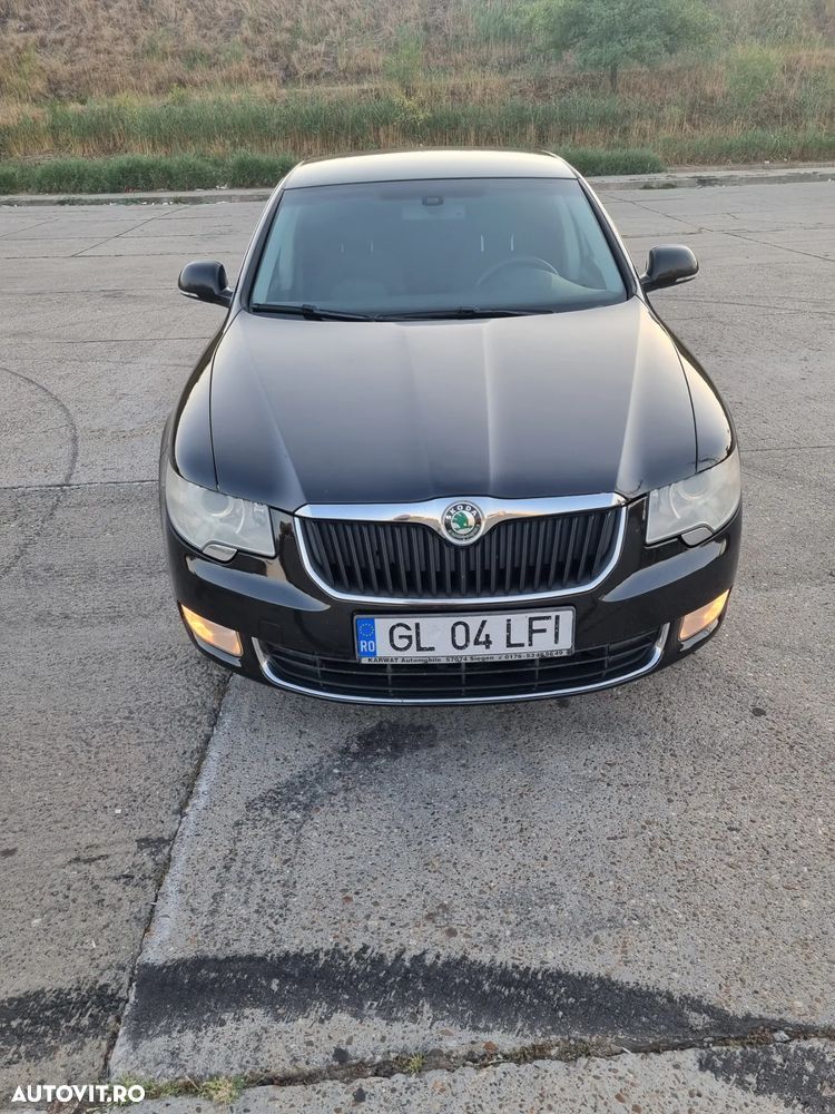 Skoda Superb Combi 2.0 TDI Ambition DSG - 5