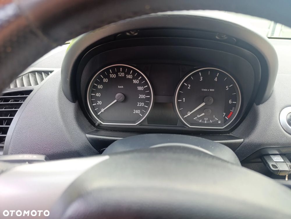 BMW Seria 1 - 11