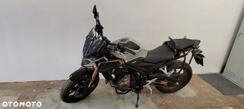 Honda CB - 8