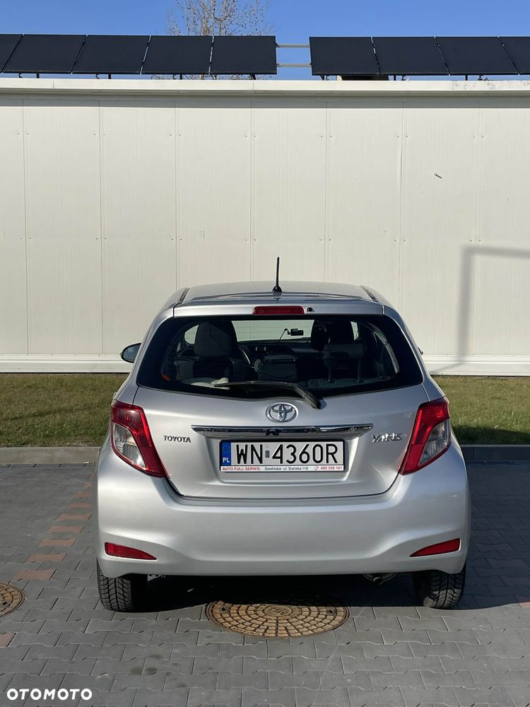 Toyota Yaris 1.0 Sol - 7