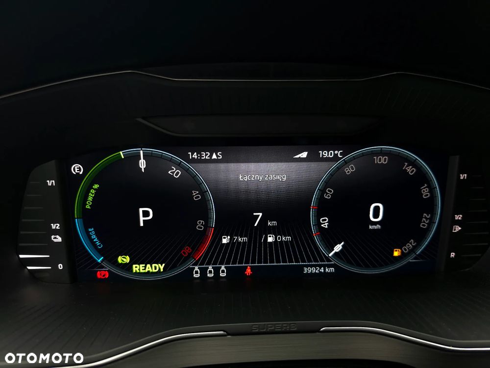 Skoda Superb 1.4 TSI Plug-In Hybrid Style DSG - 24