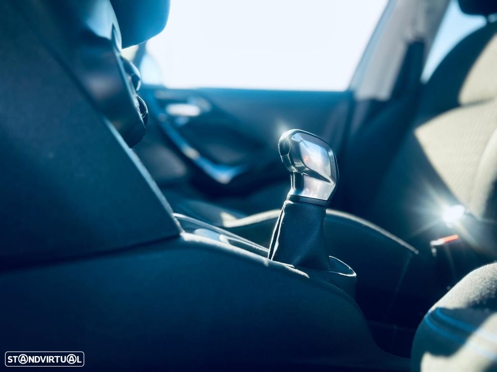 Peugeot 208 1.2 PureTech Active - 34