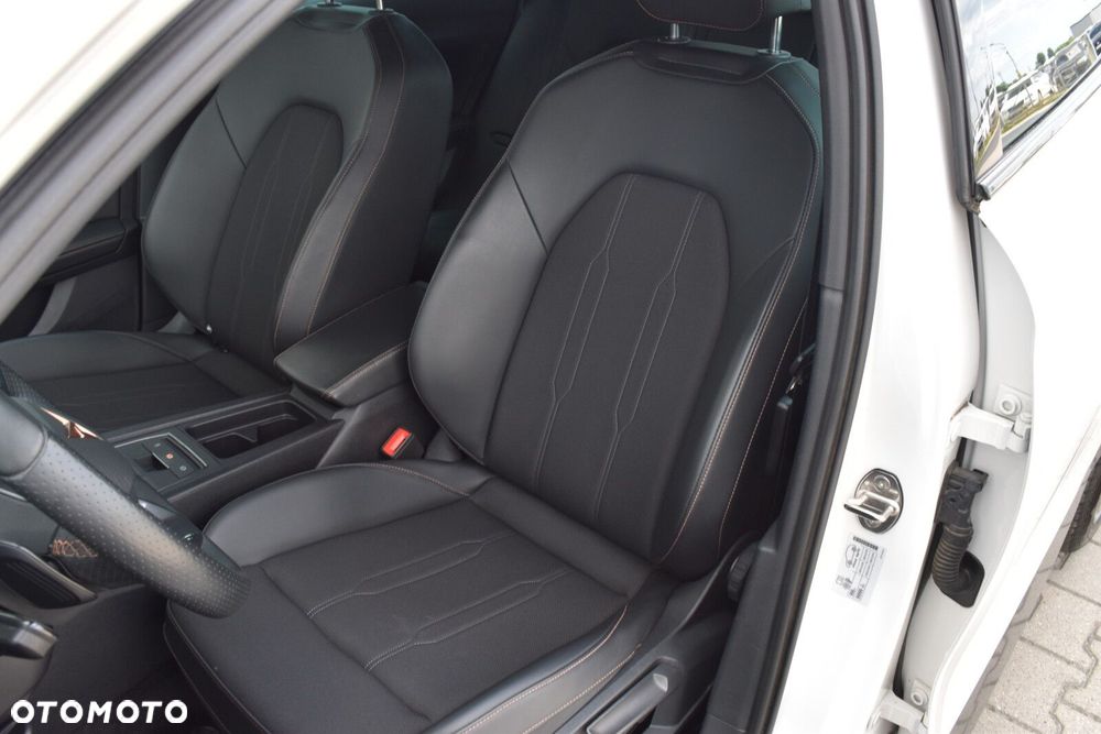 Cupra Formentor 1.4 e-Hybrid DSG - 28