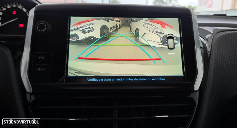 Peugeot 208 1.2 PureTech Allure - 10