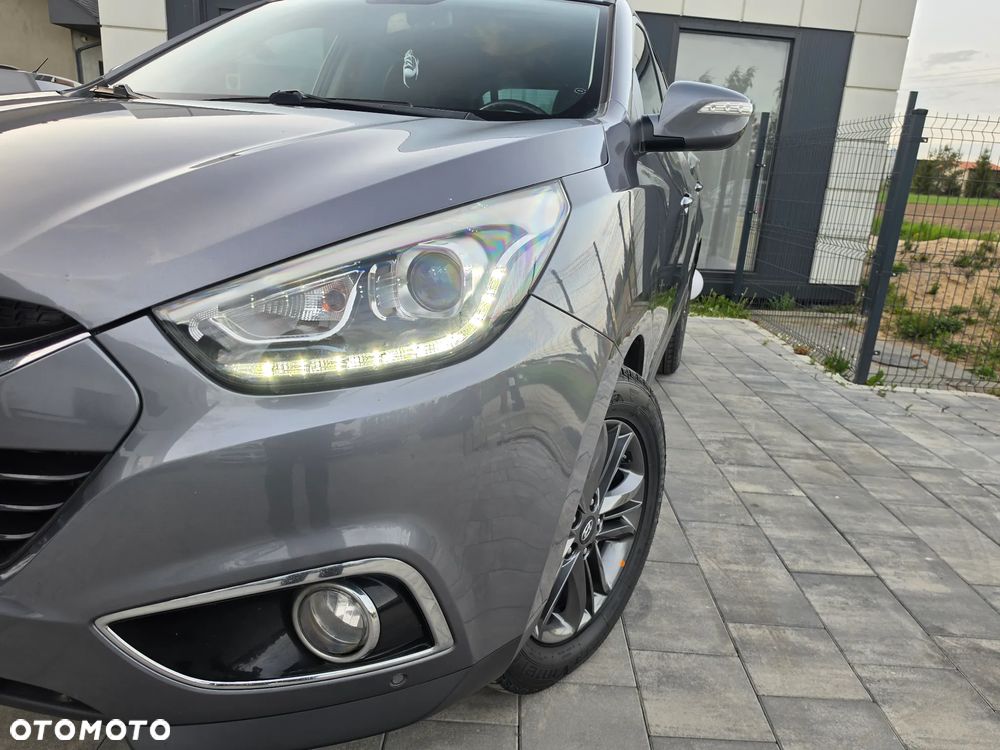 Hyundai ix35 2.0 CRDi Premium 4WD - 4