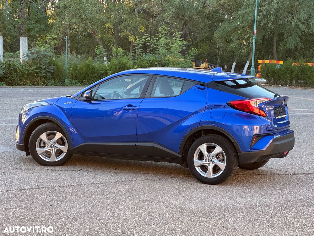 Toyota C-HR 1.8 HSD 4x2 CVT C-ult - 10