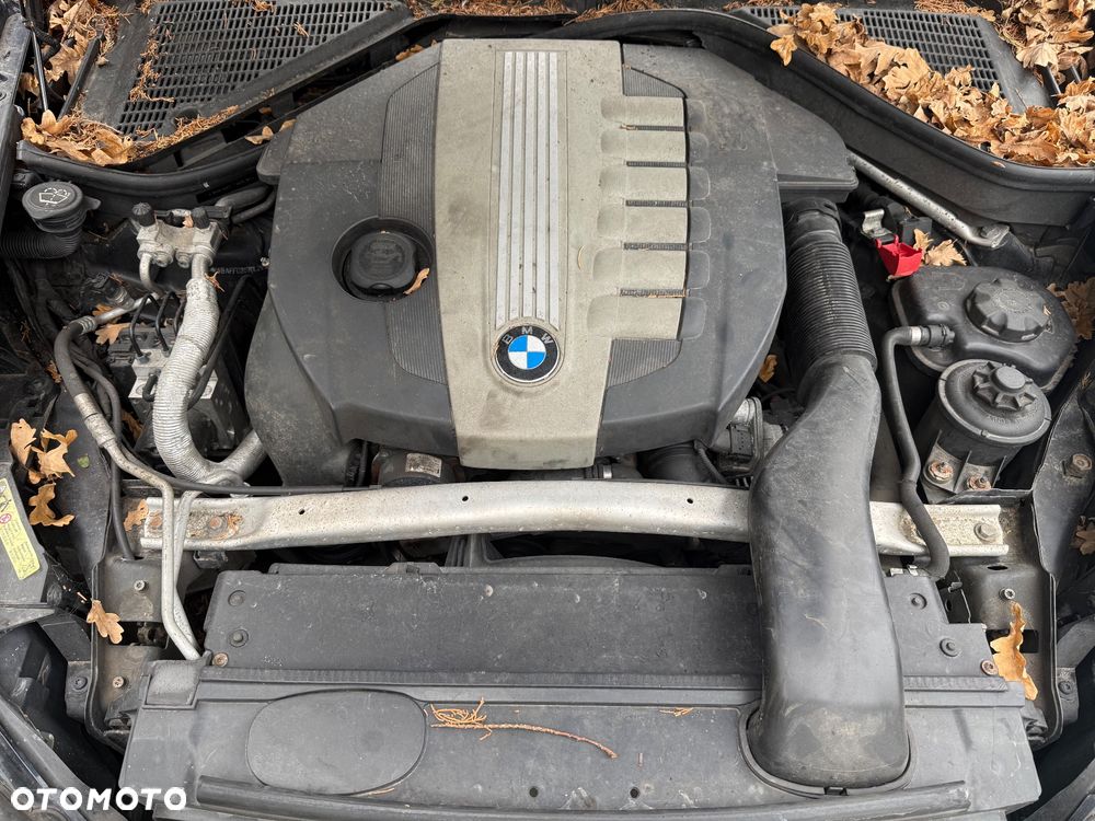 BMW X5 xDrive35d - 18