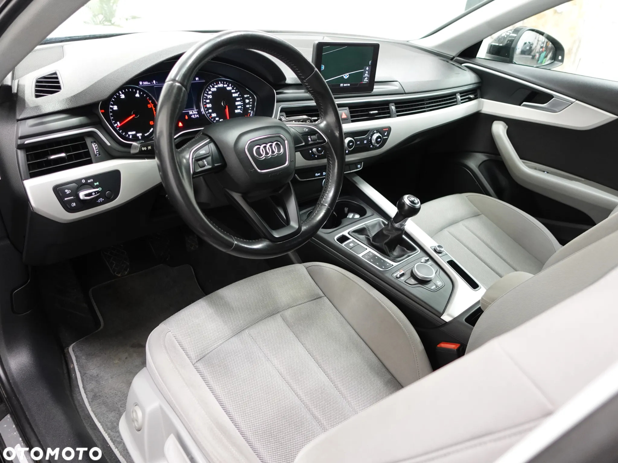 Audi A4 Avant 2.0 TDI - 21