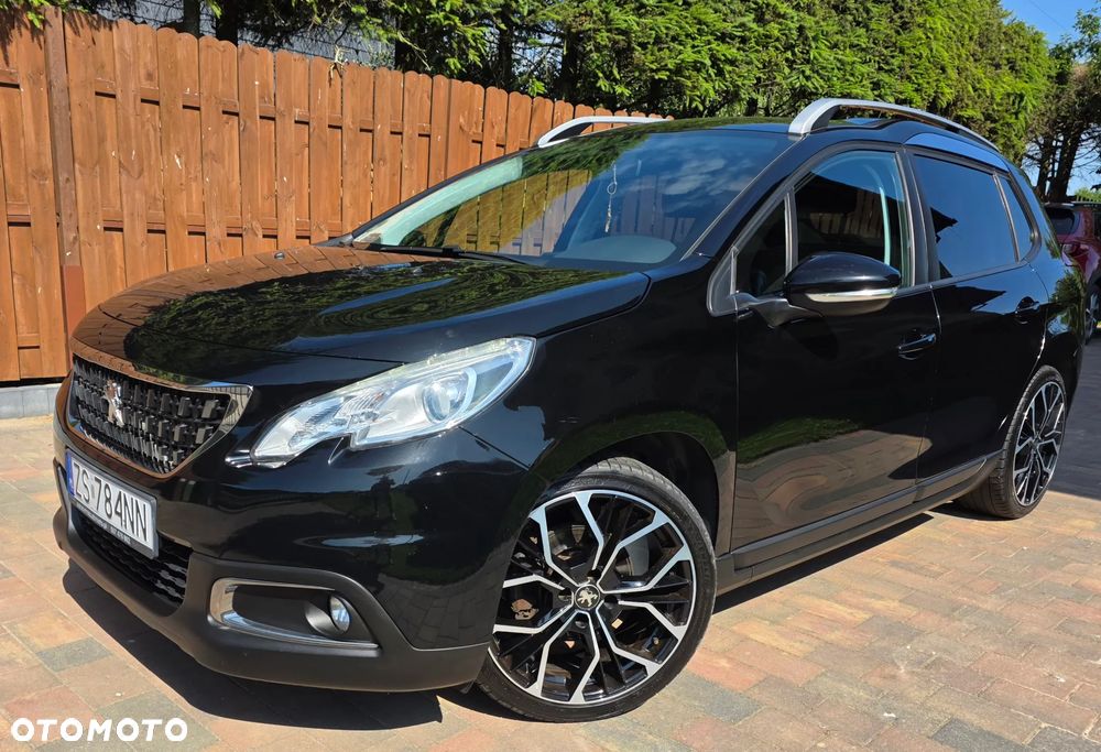 Peugeot 2008 1.2 Pure Tech Style S&S - 1
