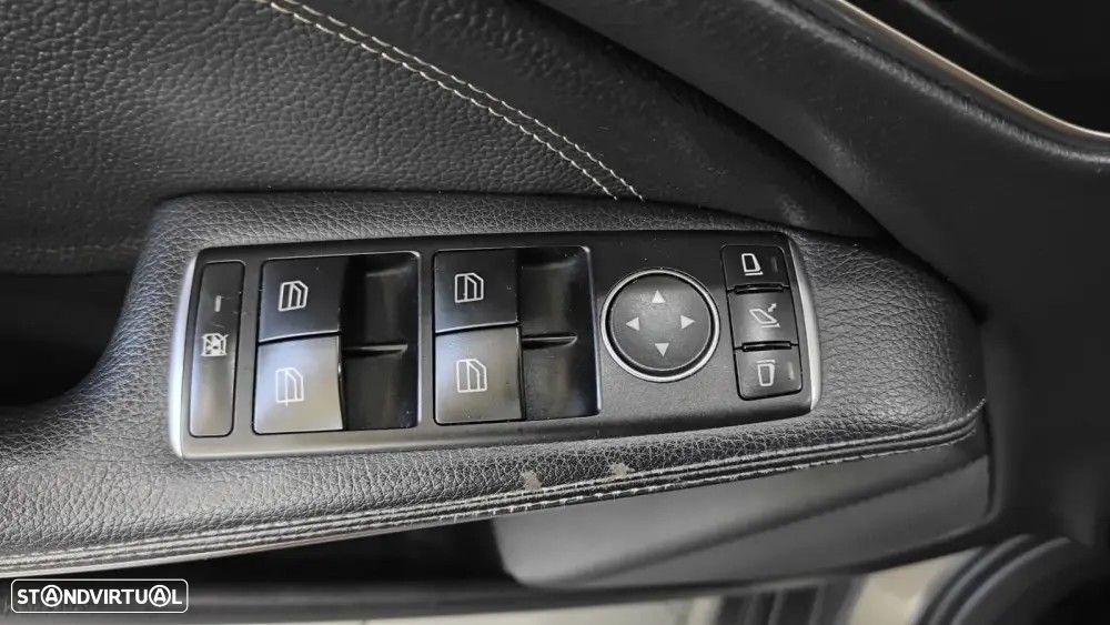 Mercedes-Benz CLA 200 - 46