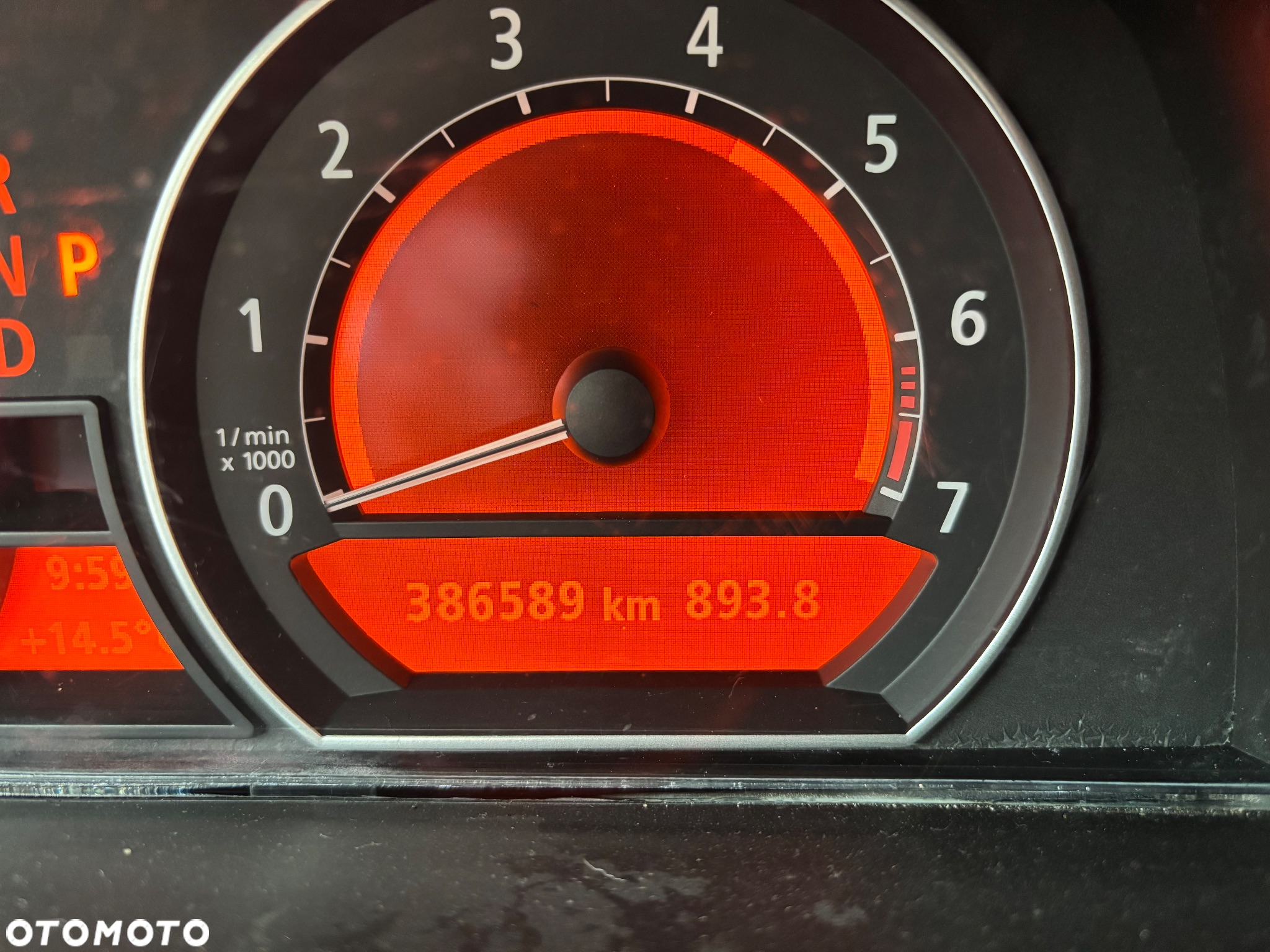 BMW Seria 7 750i - 23