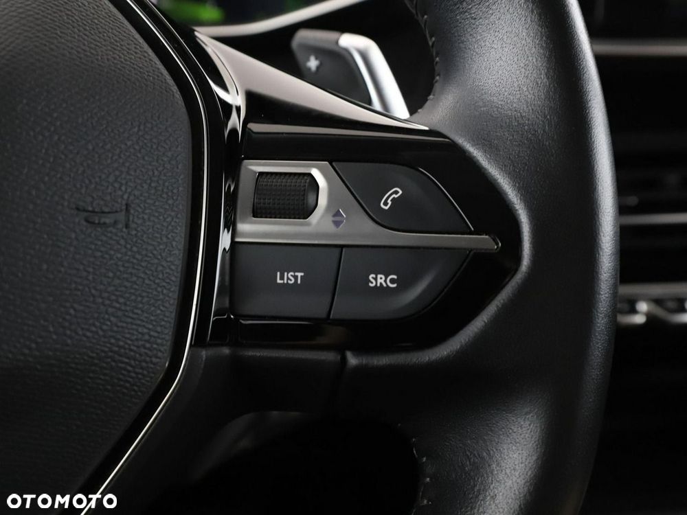Peugeot 2008 1.2 PureTech Allure Pack S&S EAT8 - 31