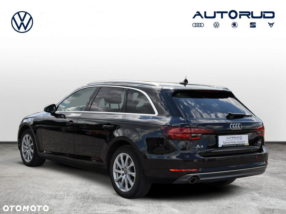 Audi A4 Avant 2.0 TDI S tronic - 5