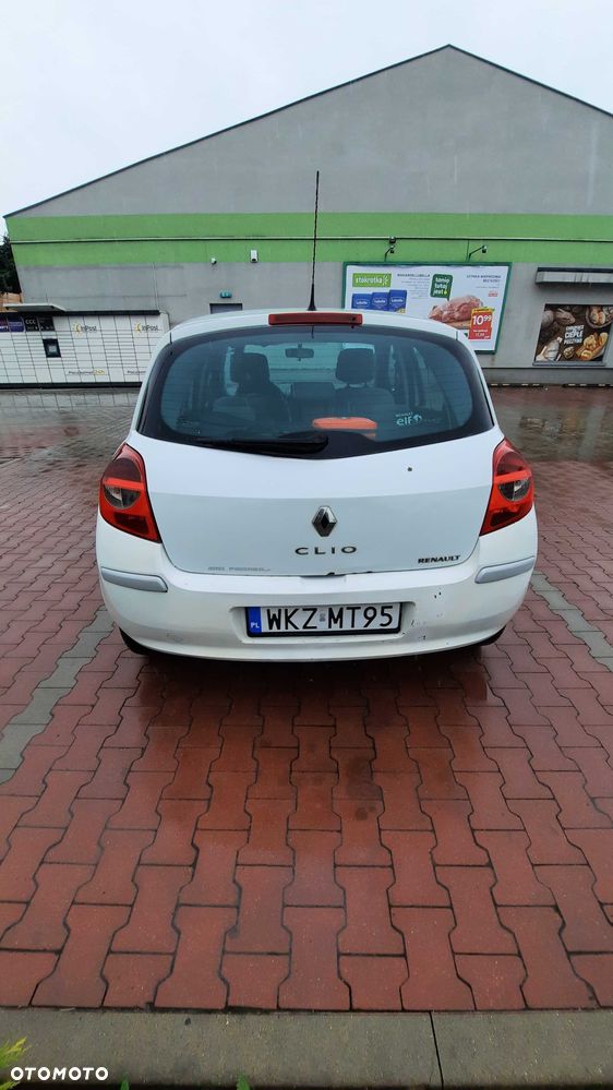 Renault Clio - 5