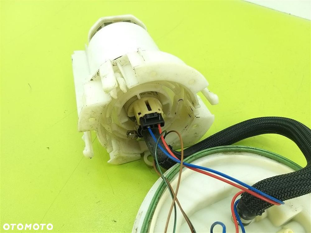 Pompa pompka paliwa PŁYWAK Opel Vectra C SIGNUM 02-08 2.2 145 KM VDO 4 PINY - 6