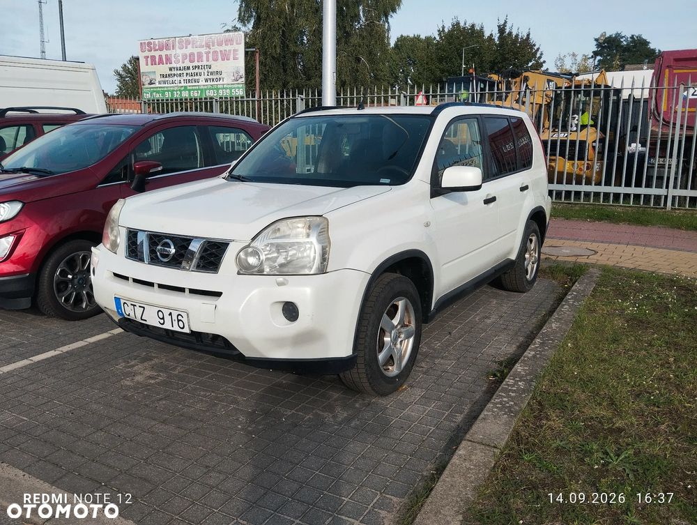 Nissan X-Trail 2.0 dCi SE - 2