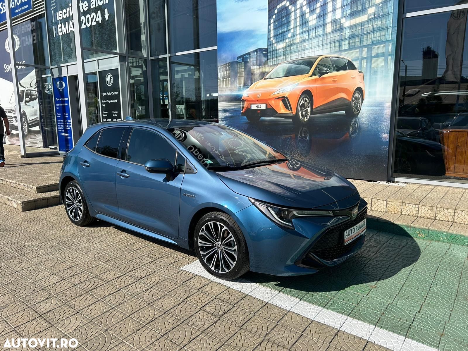 Toyota Corolla 1.8 Hybrid Comfort - 1