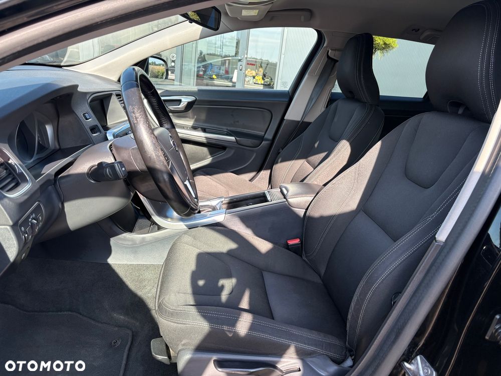 Volvo V60 T3 Geartronic Linje Svart - 7