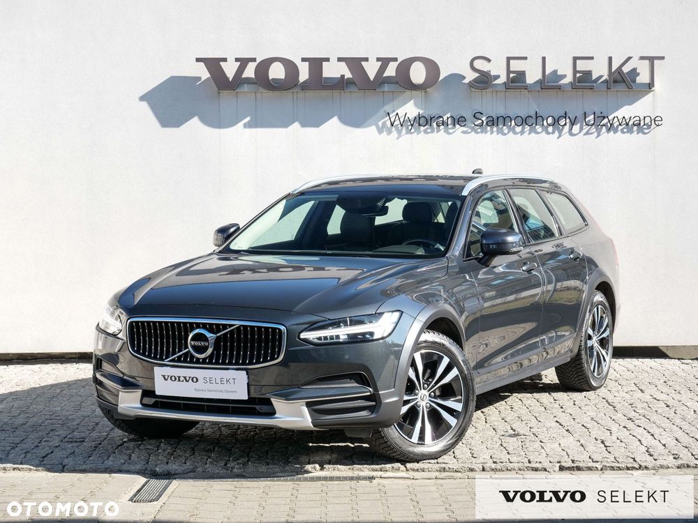 Volvo V90 Cross Country - 2