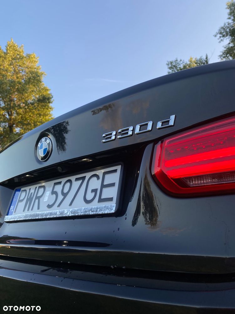BMW Seria 3 330d Luxury Line Purity - 24