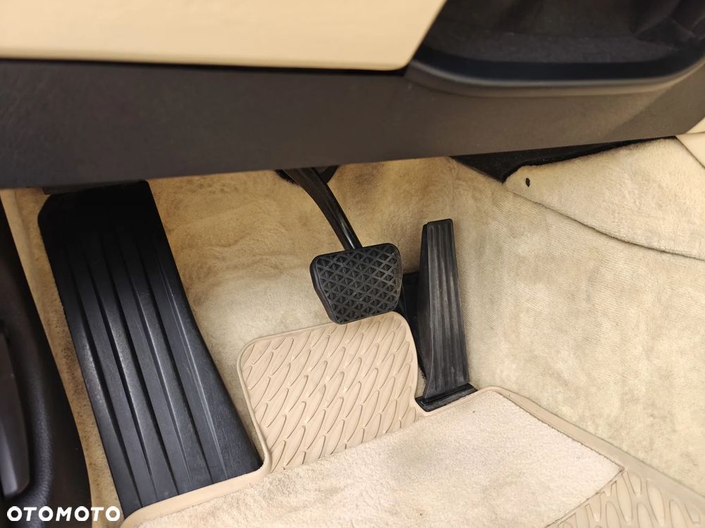 BMW Seria 7 740d xDrive - 21