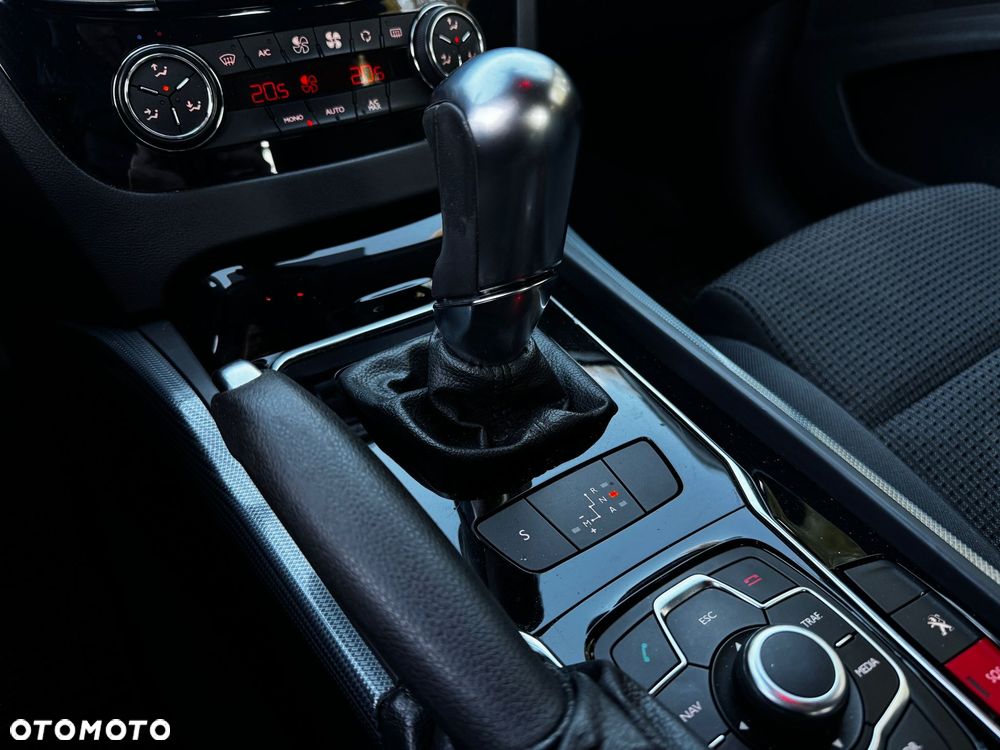 Peugeot 508 - 8