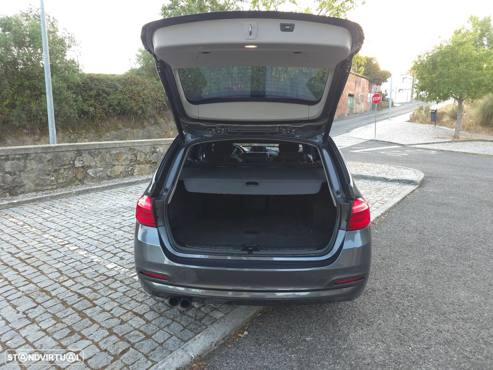 BMW 320 d xDrive Line Sport Shadow Auto - 12