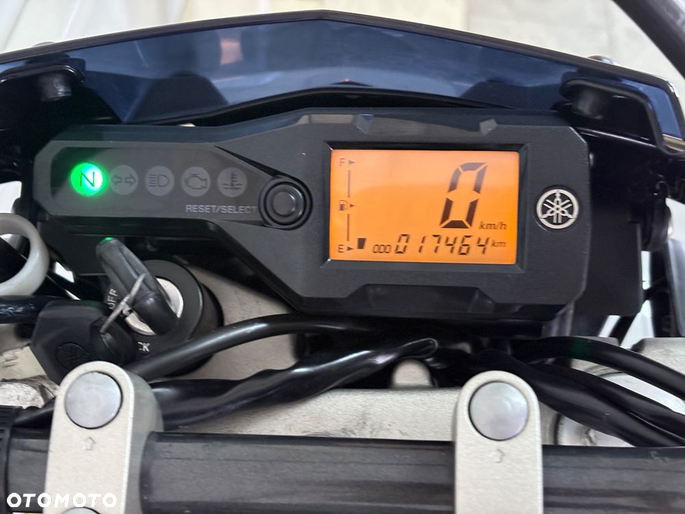 Yamaha WR - 11