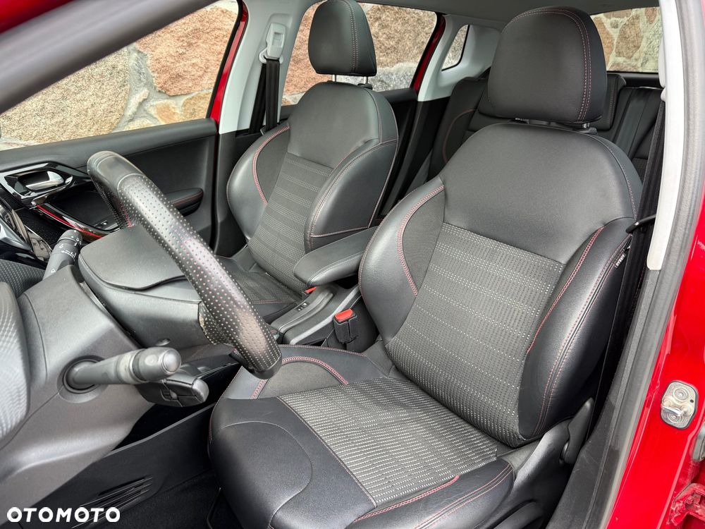 Peugeot 2008 PureTech 110 Stop&Start EAT6 GT-Line Edition - 10