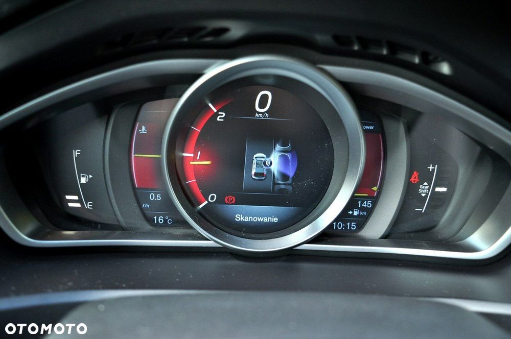 Volvo V40 Cross Country D2 Summum - 18