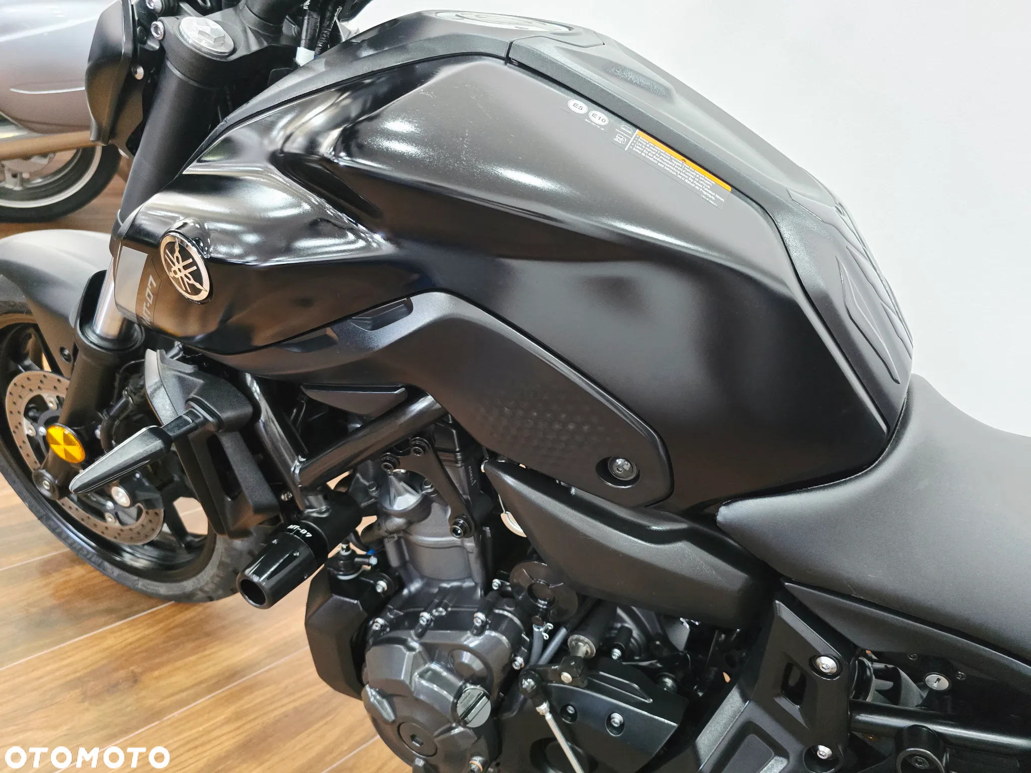 Yamaha MT - 8