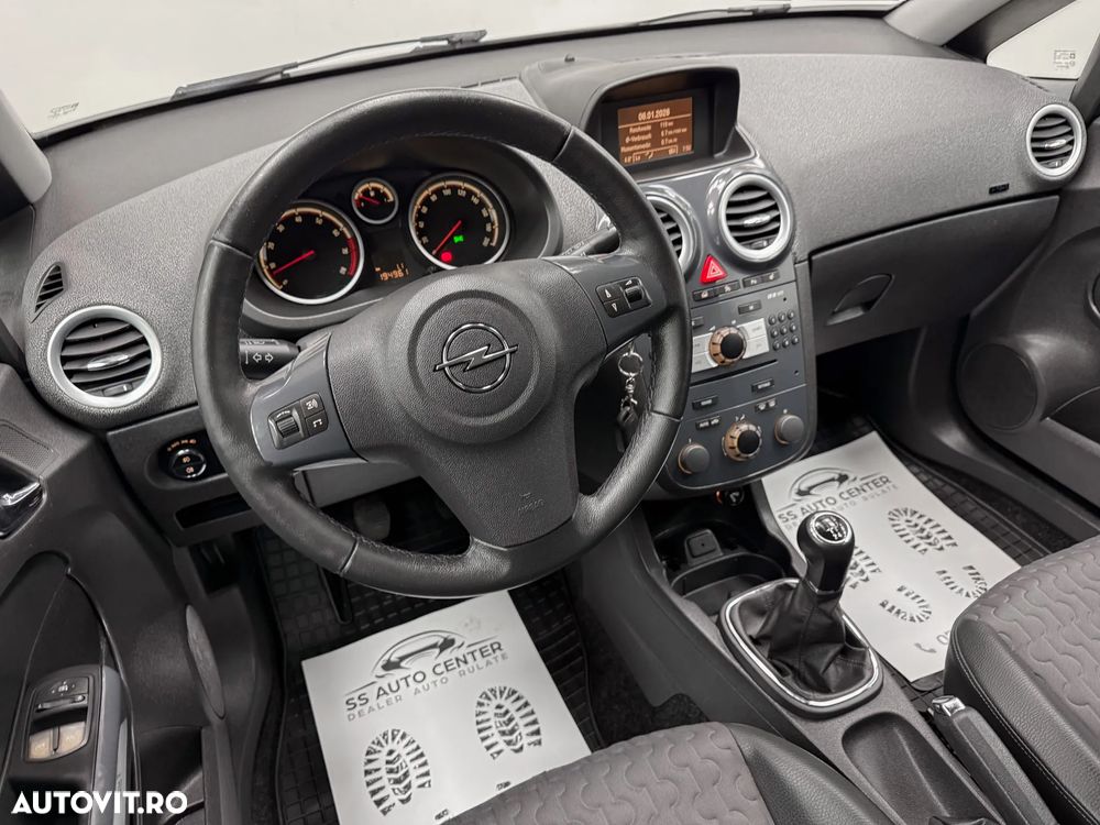 Opel Corsa 1.4 16V Innovation - 21