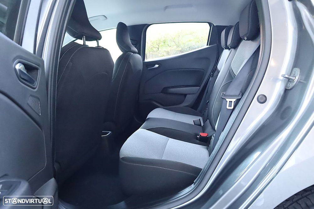 Renault Clio 1.0 TCe Evolution - 39