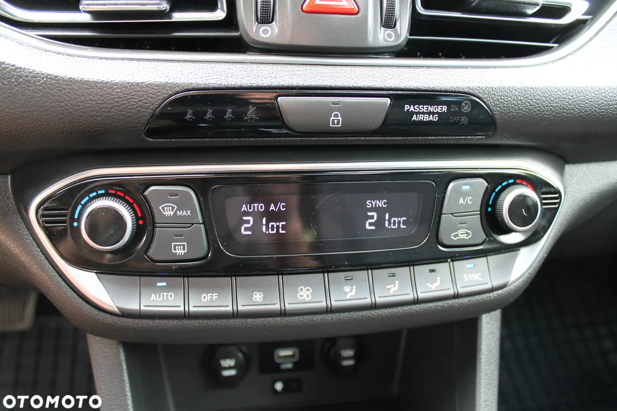 Hyundai i30 - 27