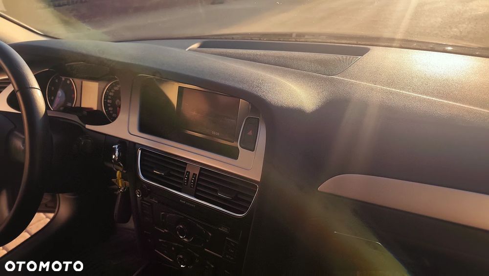 Audi A4 Avant 1.8 TFSI Attraction - 9