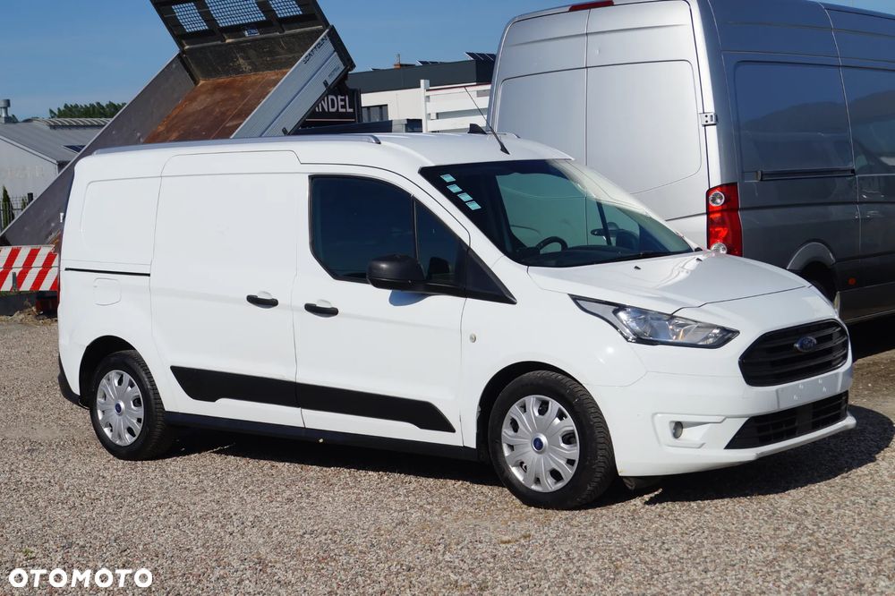 Ford Transit Connect - 8