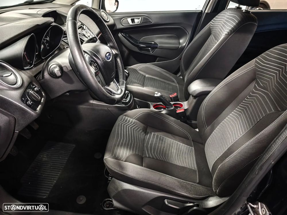 Ford Fiesta 1.5 TDCi Trend - 16