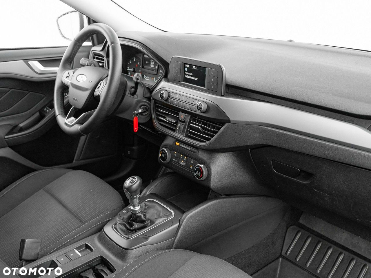 Ford Focus - 33