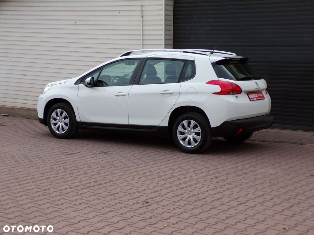 Peugeot 2008 - 12