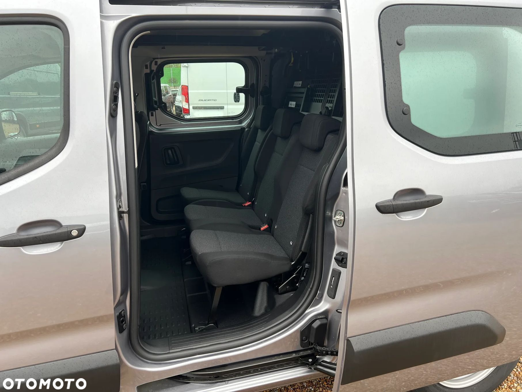 Fiat Doblo Maxi 5 miejsc - 9