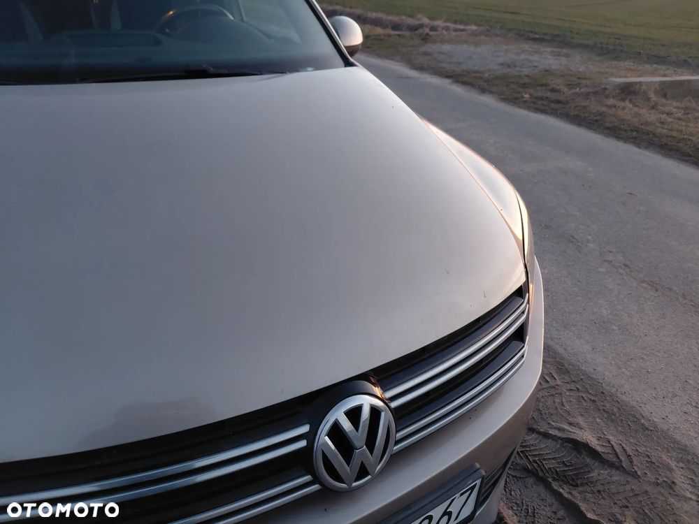 Volkswagen Tiguan 2.0 TDI DPF BlueMotion Technology Sport & Style - 21