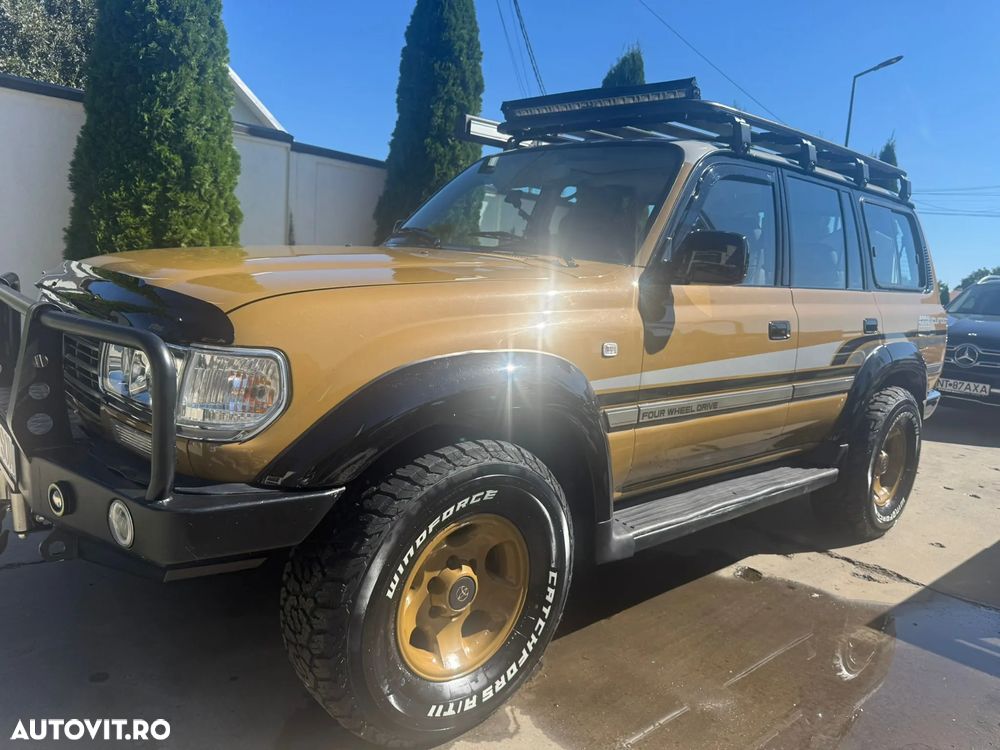 Toyota Land Cruiser - 5