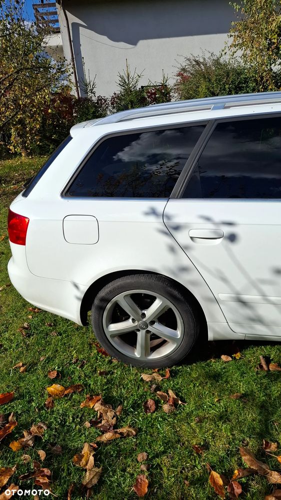 Audi A4 - 8