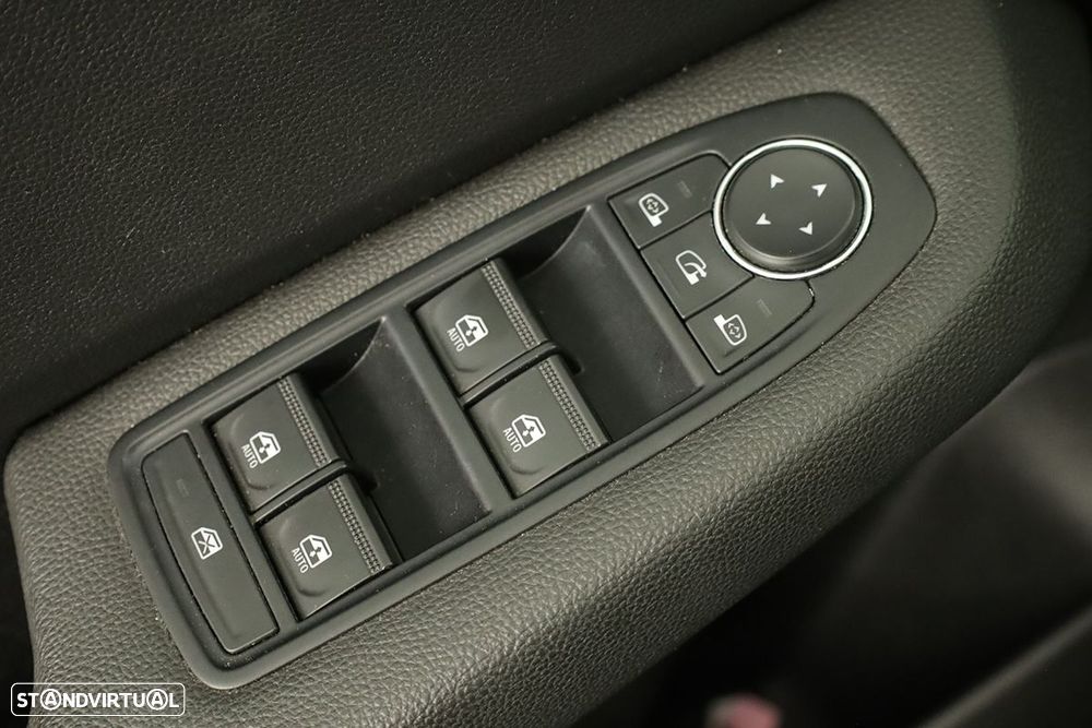 Renault Clio 1.0 TCe Evolution - 20