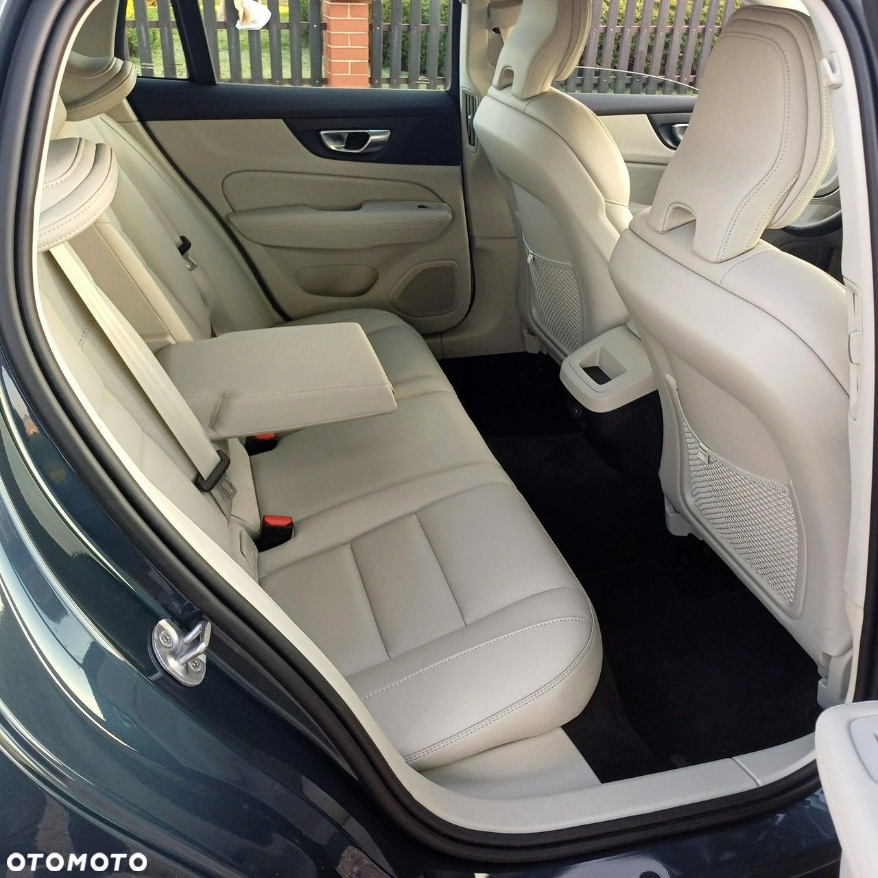 Volvo V60 - 12